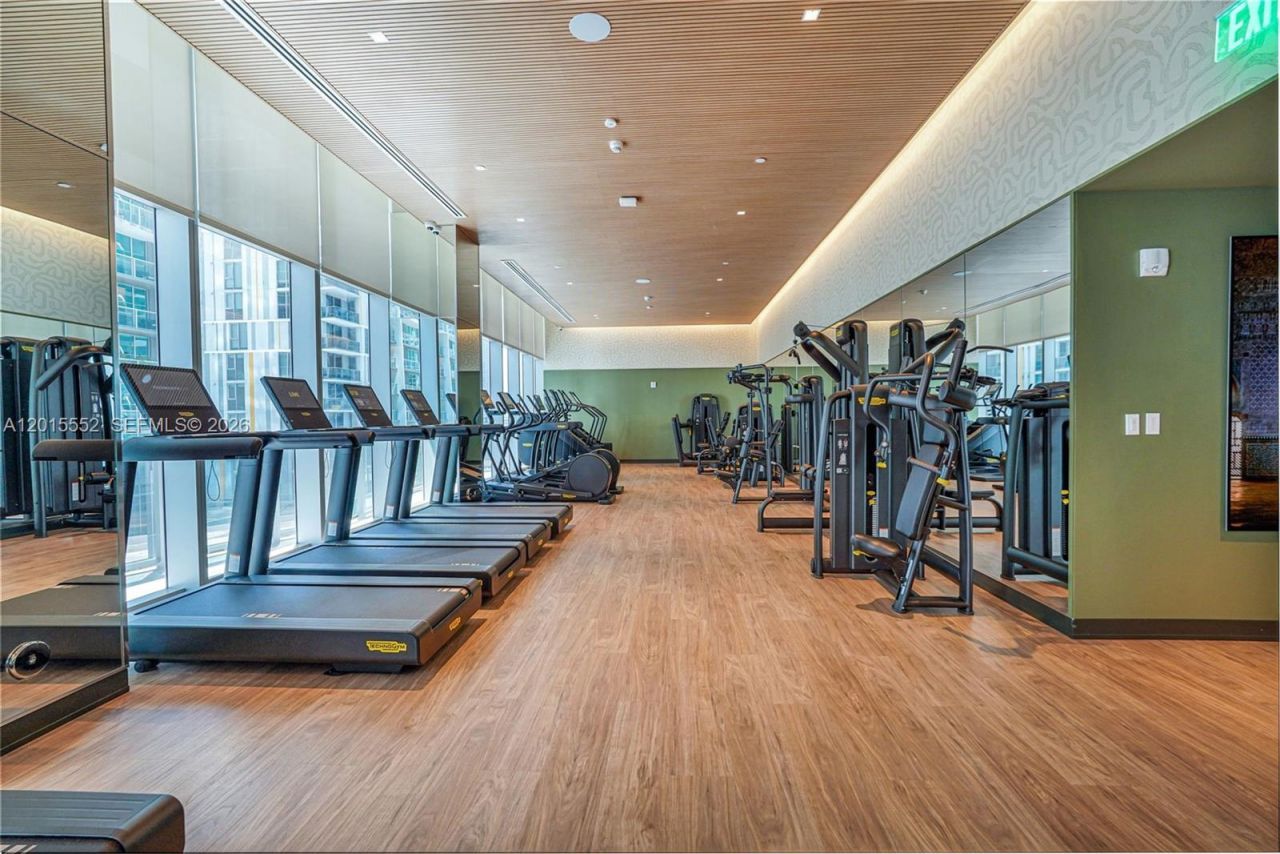 77 SE 5th St, Unit 1511, Miami, FL 33131 Photo