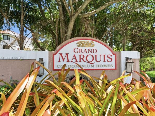 10131 W Sunrise Blvd , Unit 204, Plantation, FL 33322