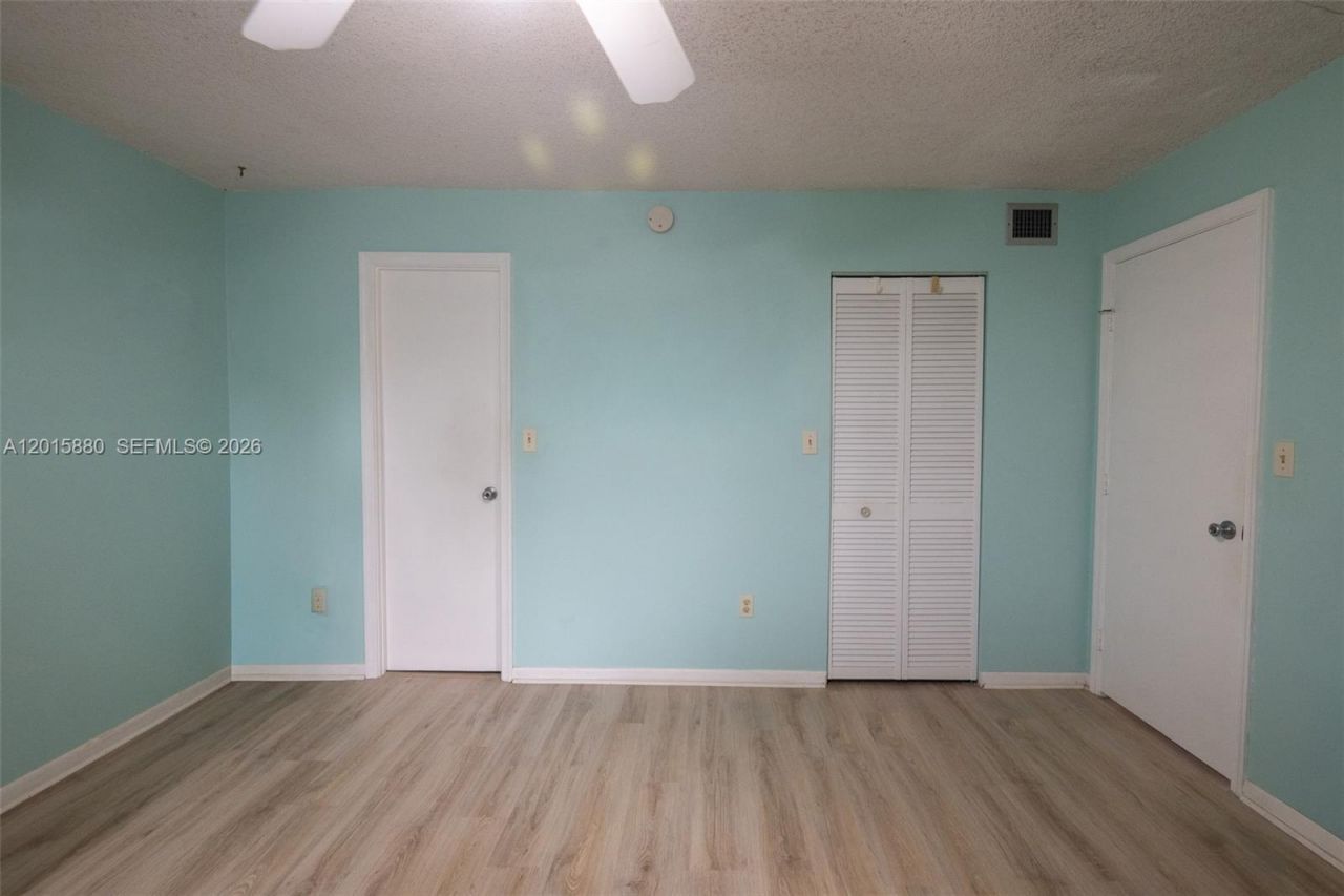 6800 Cypress Rd, Unit 415, Plantation, FL 33317 Photo