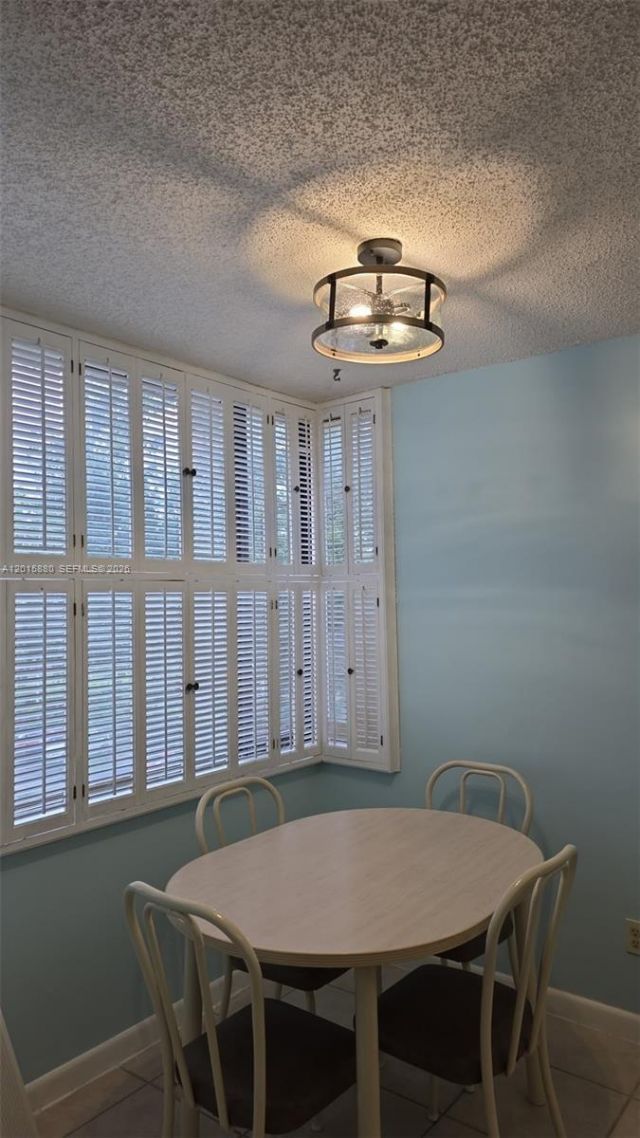 6800 Cypress Rd, Unit 415, Plantation, FL 33317 Photo