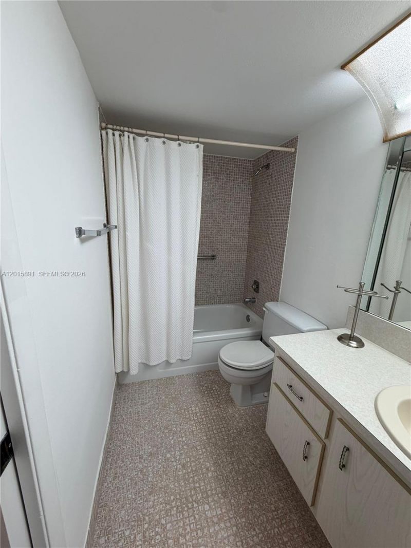3032 Hythe B , Unit 3032, Boca Raton, FL 33434 Photo