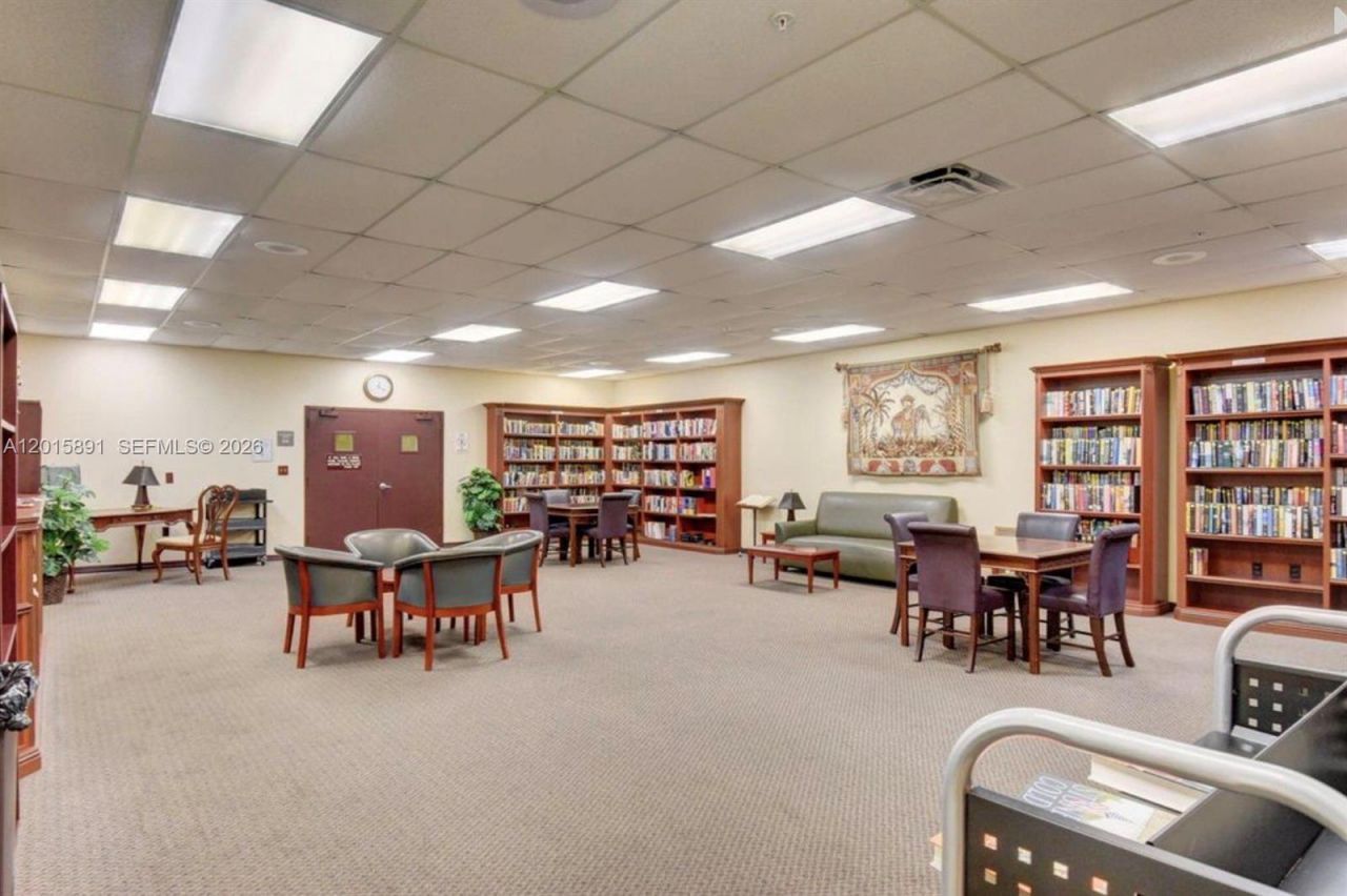3032 Hythe B , Unit 3032, Boca Raton, FL 33434 Photo