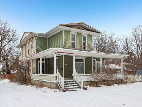711 Walworth AVENUE, Delavan, WI 53115