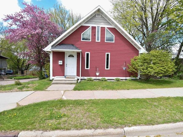 440 3RD STREET SOUTH, Wisconsin Rapids, WI 54494