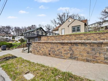309 PERRIN Place, COUNCIL BLUFFS, IA 51503