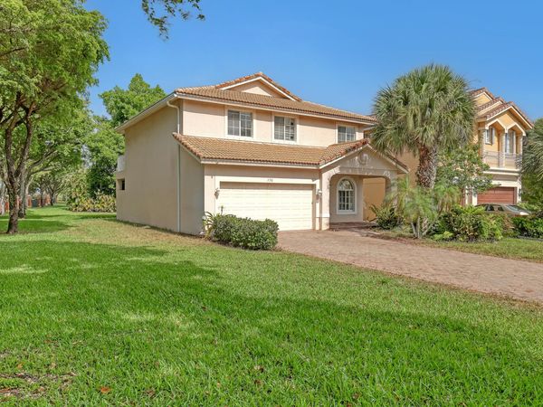 176 Bellezza Terrace, Royal Palm Beach, FL 33411