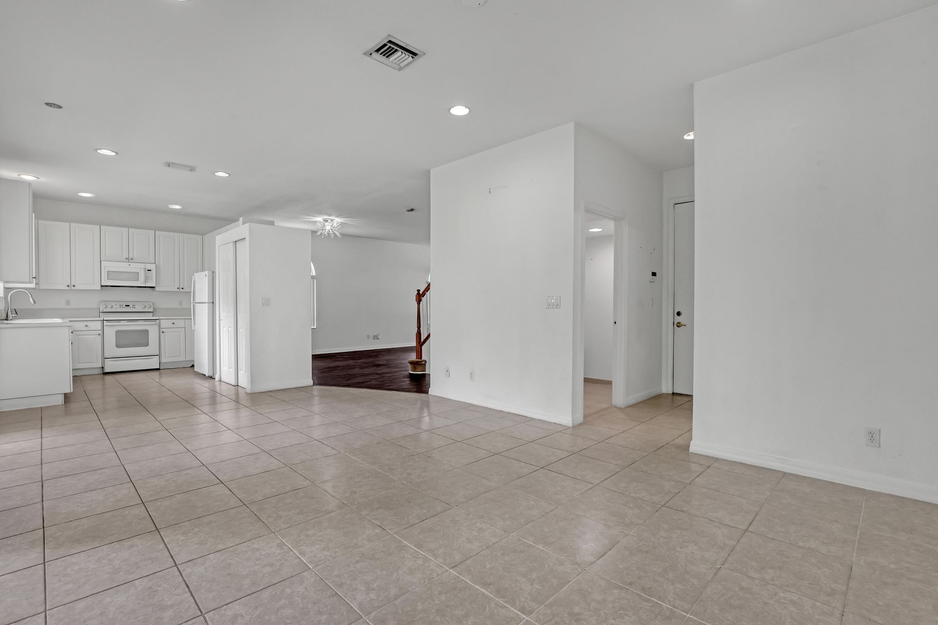 176 Bellezza Terrace, Royal Palm Beach, FL 33411 Photo