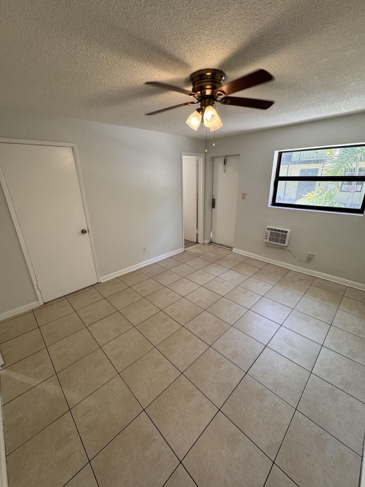 1113 SW 15th Terrace, Fort Lauderdale, FL 33312 Photo