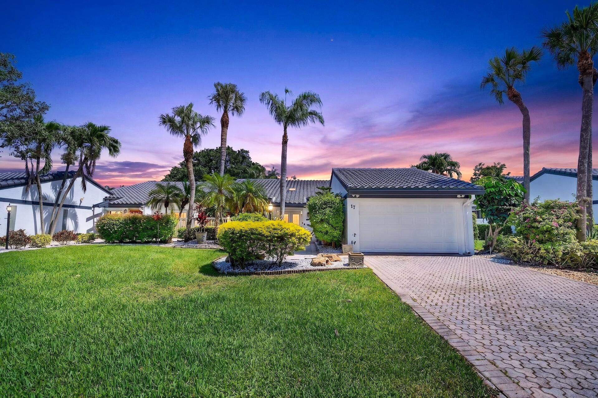 17 Villa Lane, Boynton Beach, FL 33436 Photo