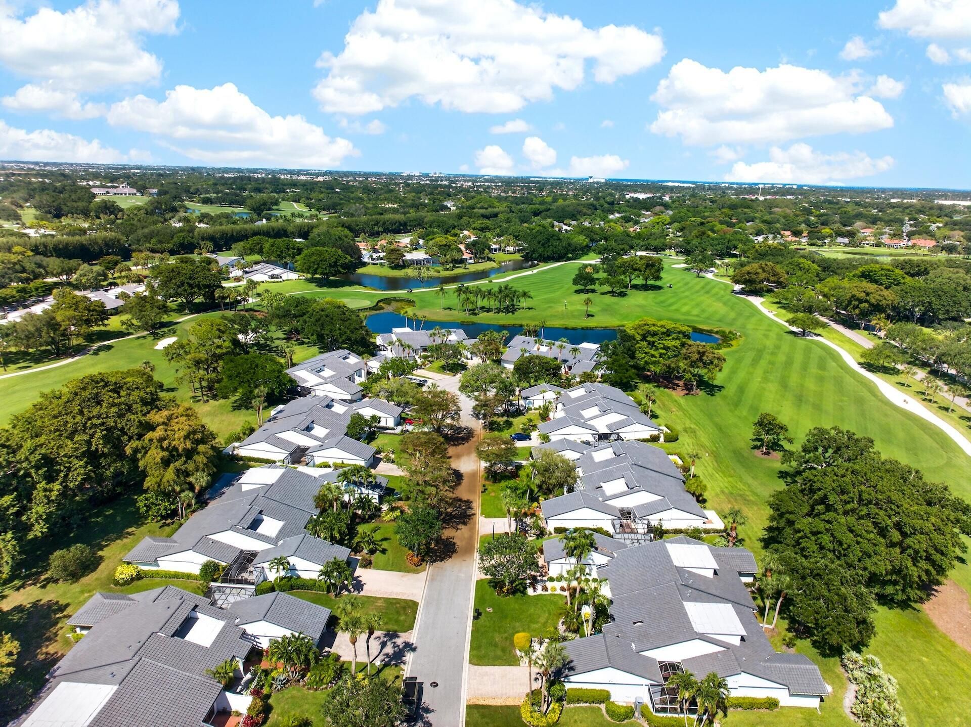 17 Villa Lane, Boynton Beach, FL 33436 Photo