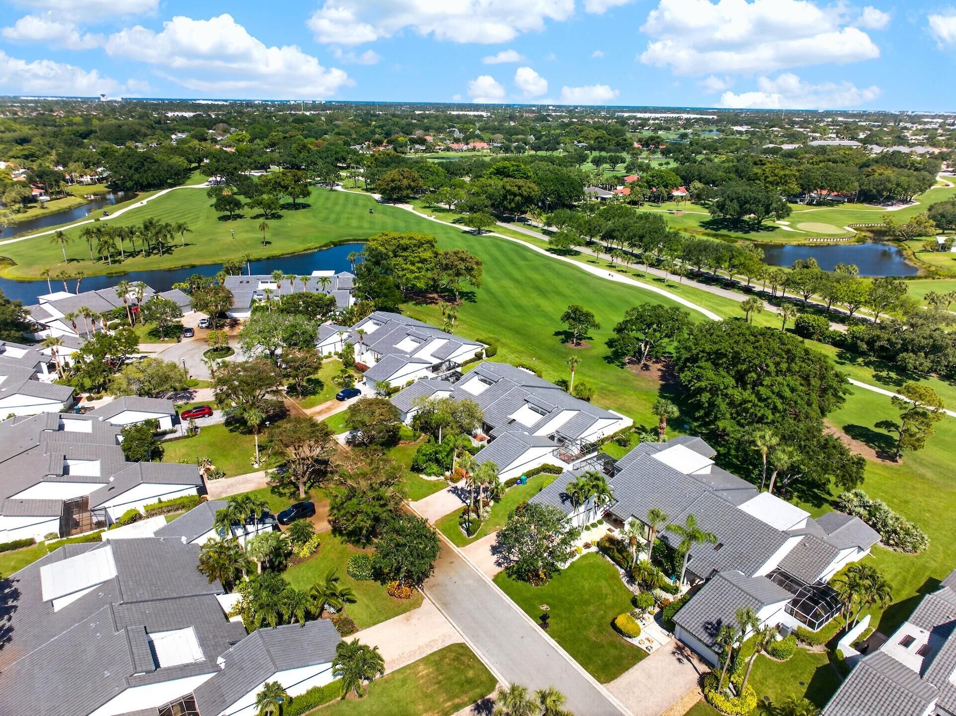 17 Villa Lane, Boynton Beach, FL 33436 Photo