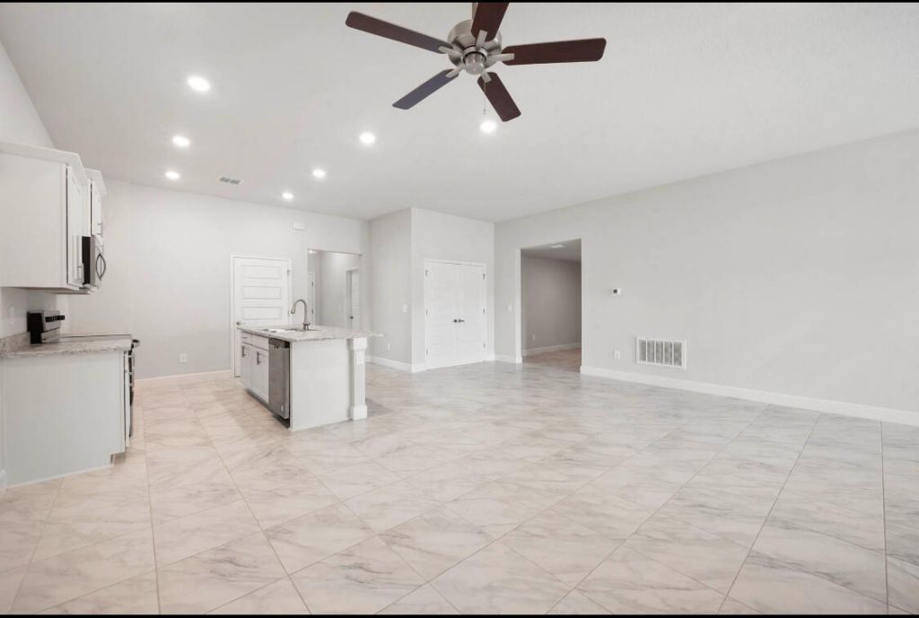 8605 Giovanni Avenue, Fort Pierce, FL 34951 Photo