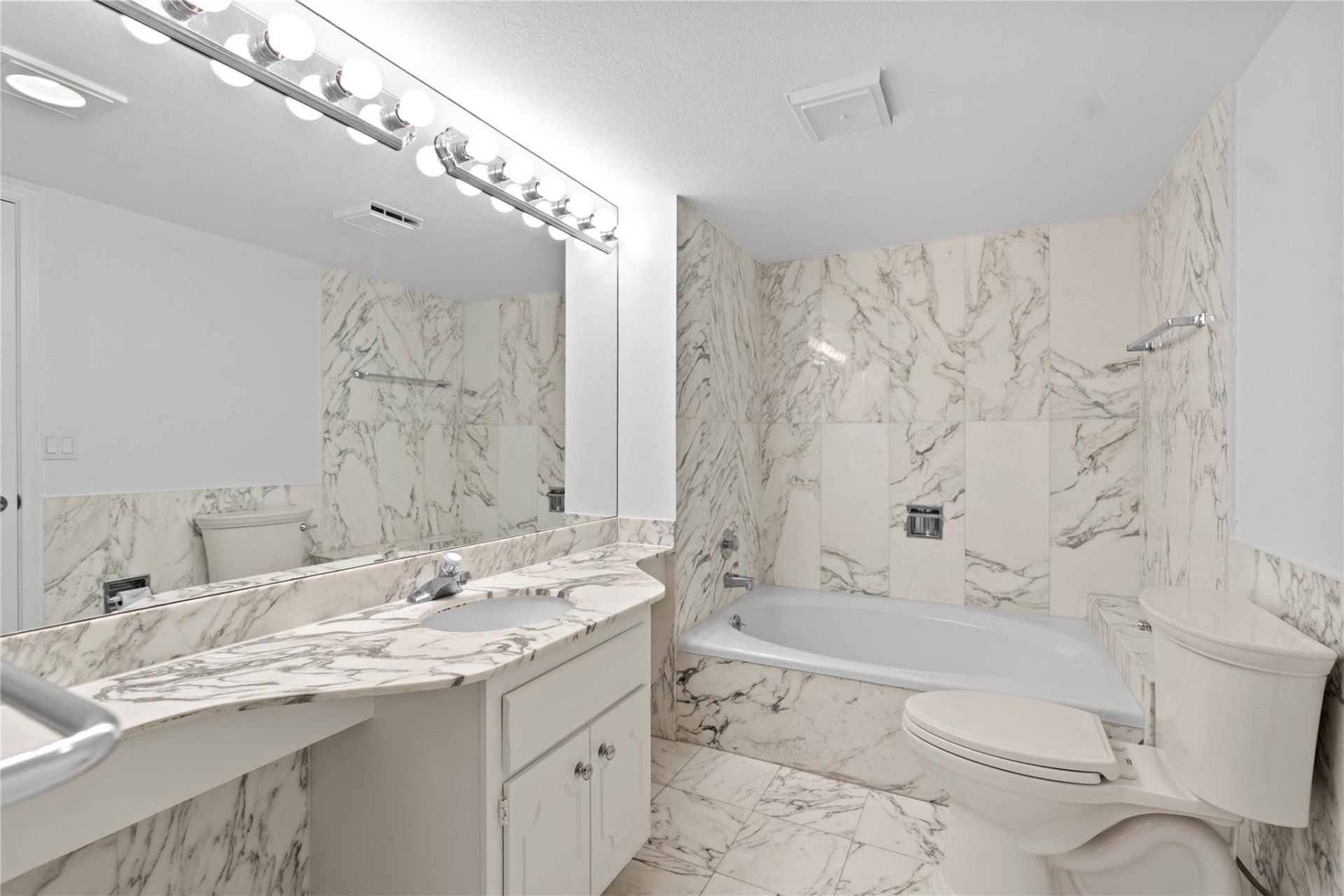 5100 N Ocean Boulevard, Unit 1116, Lauderdale by the Sea, FL 33308 Photo
