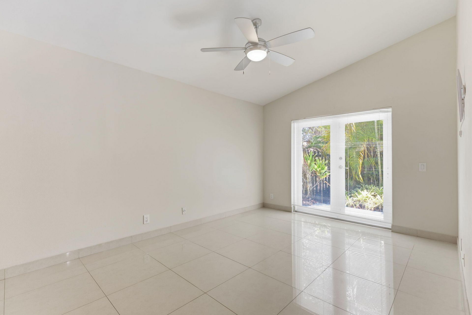 1472 Garden Road, Weston, FL 33326 Photo