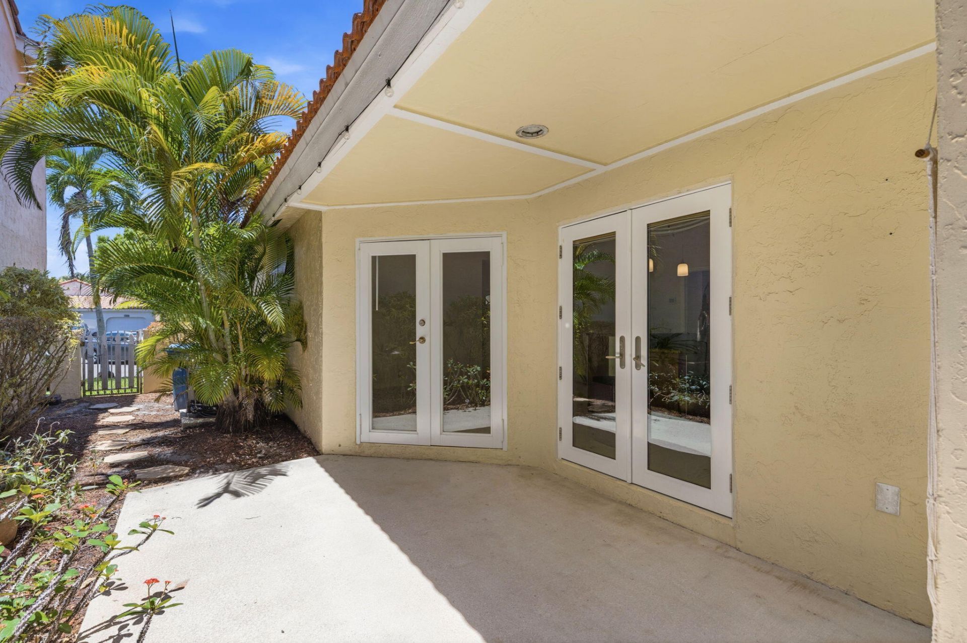 1472 Garden Road, Weston, FL 33326 Photo