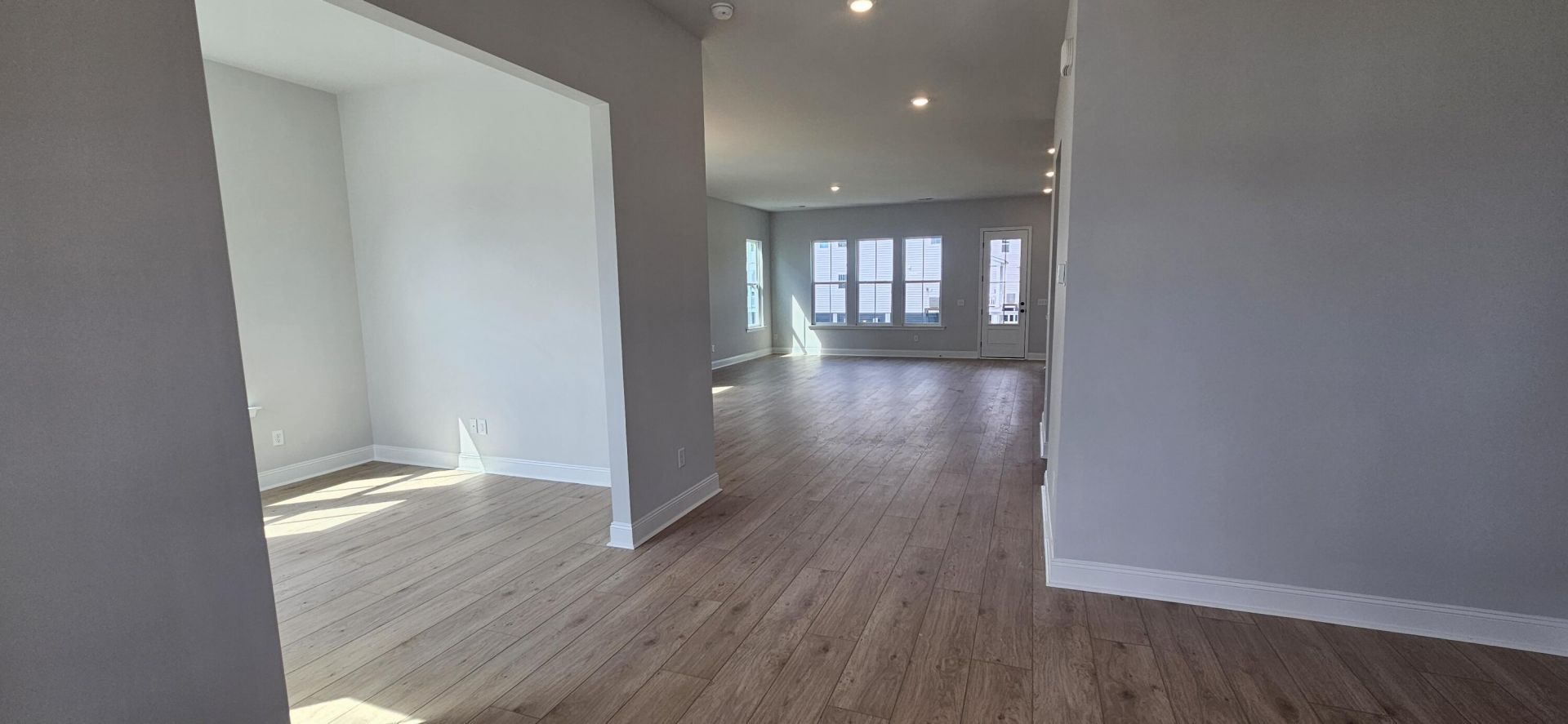 253 Maritime Way Photo 4