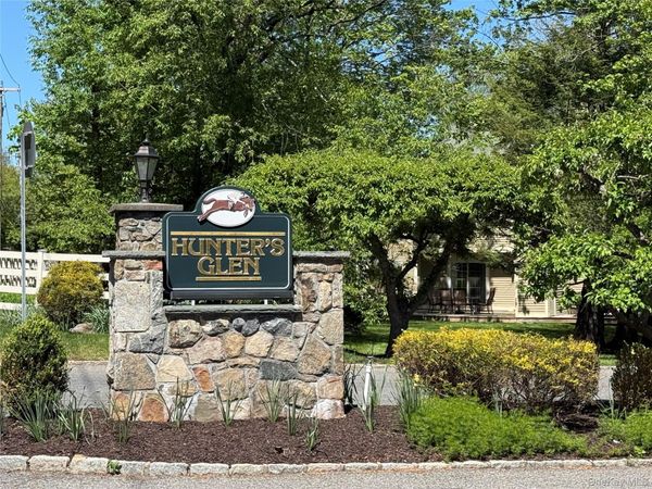 5801 Applewood Circle, Carmel, NY 10512