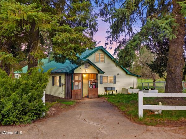 114 Bayview RD , Athol, ID 83801