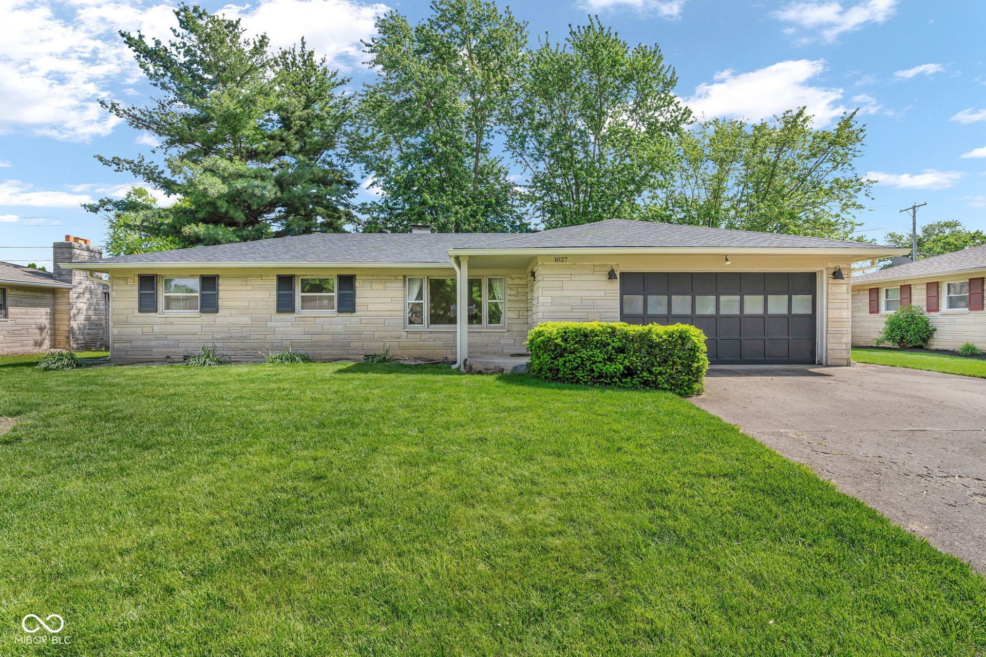 1027 E Logan Street, Brownsburg, IN 46112 Main Photo
