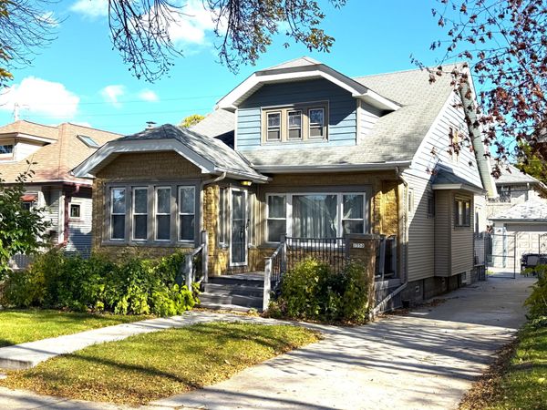 1350 N 55th St, Milwaukee, WI 53208