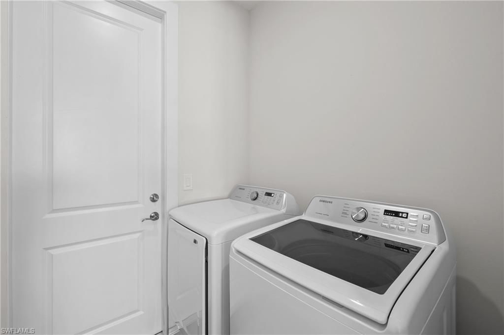 2016 NW 1st Ave, Cape Coral, FL 33993 Photo