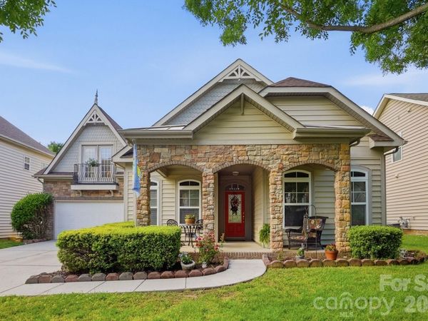 8452 Whitehawk Hill Road, Waxhaw, NC 28173