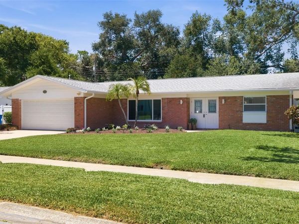 6477 33RD AVENUE N, ST PETERSBURG, FL 33710