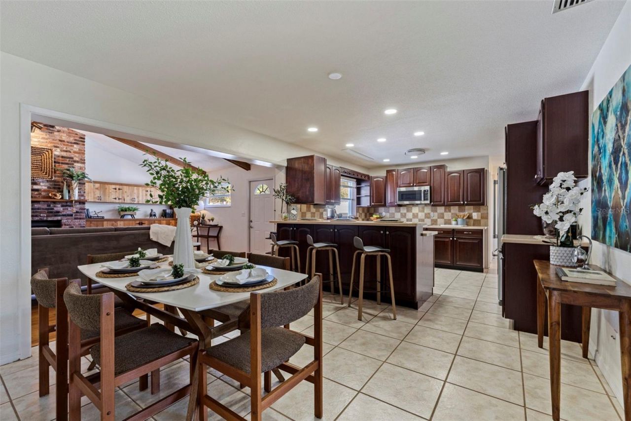 6477 33rd Avenue N, Saint Petersburg, FL 33710 Photo