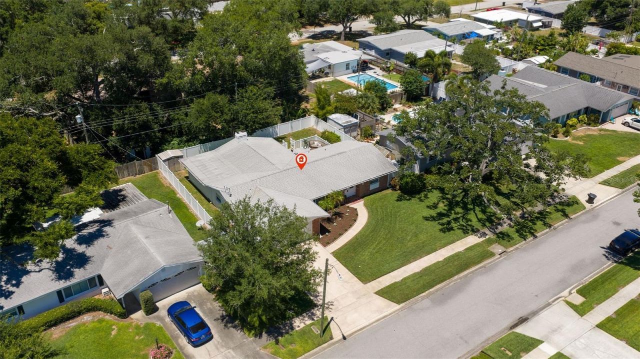 6477 33rd Avenue N, Saint Petersburg, FL 33710 Photo