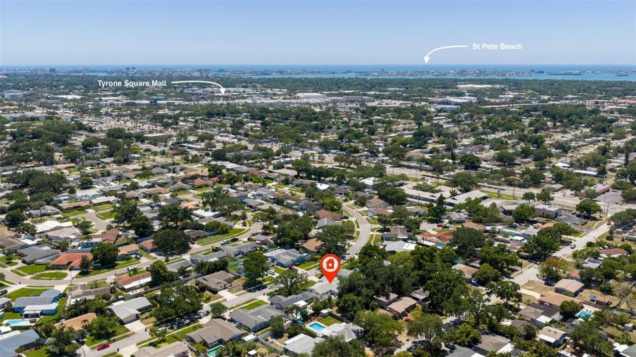 6477 33rd Avenue N, Saint Petersburg, FL 33710 Photo