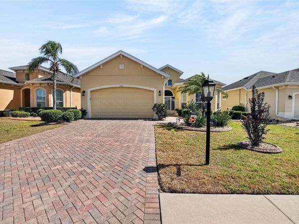 1525 EMERALD DUNES DRIVE , SUN CITY CENTER, FL 33573