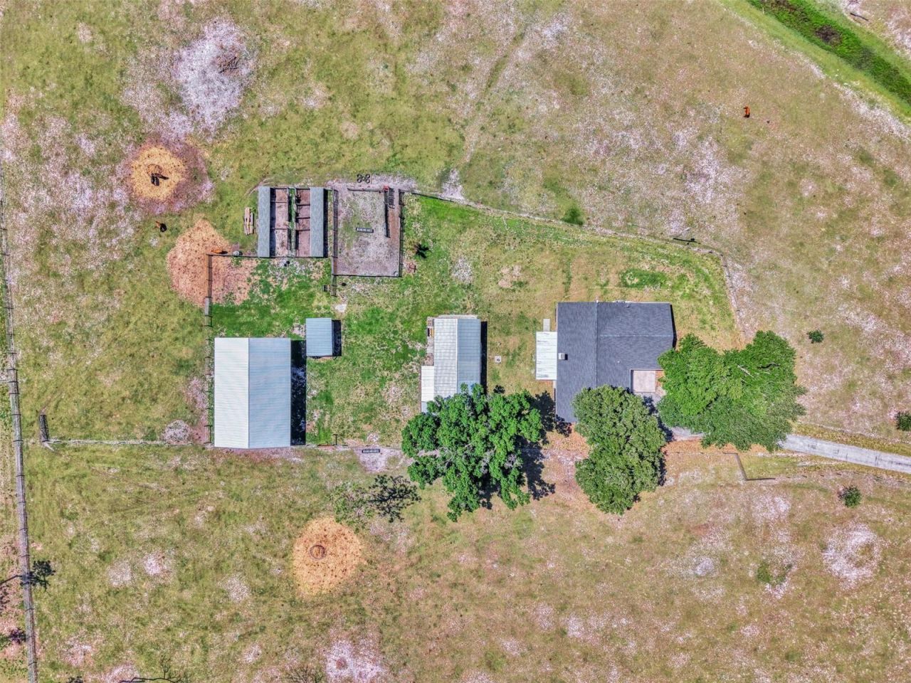 10433 SW Jernigan Street , Arcadia, FL 34269 Photo