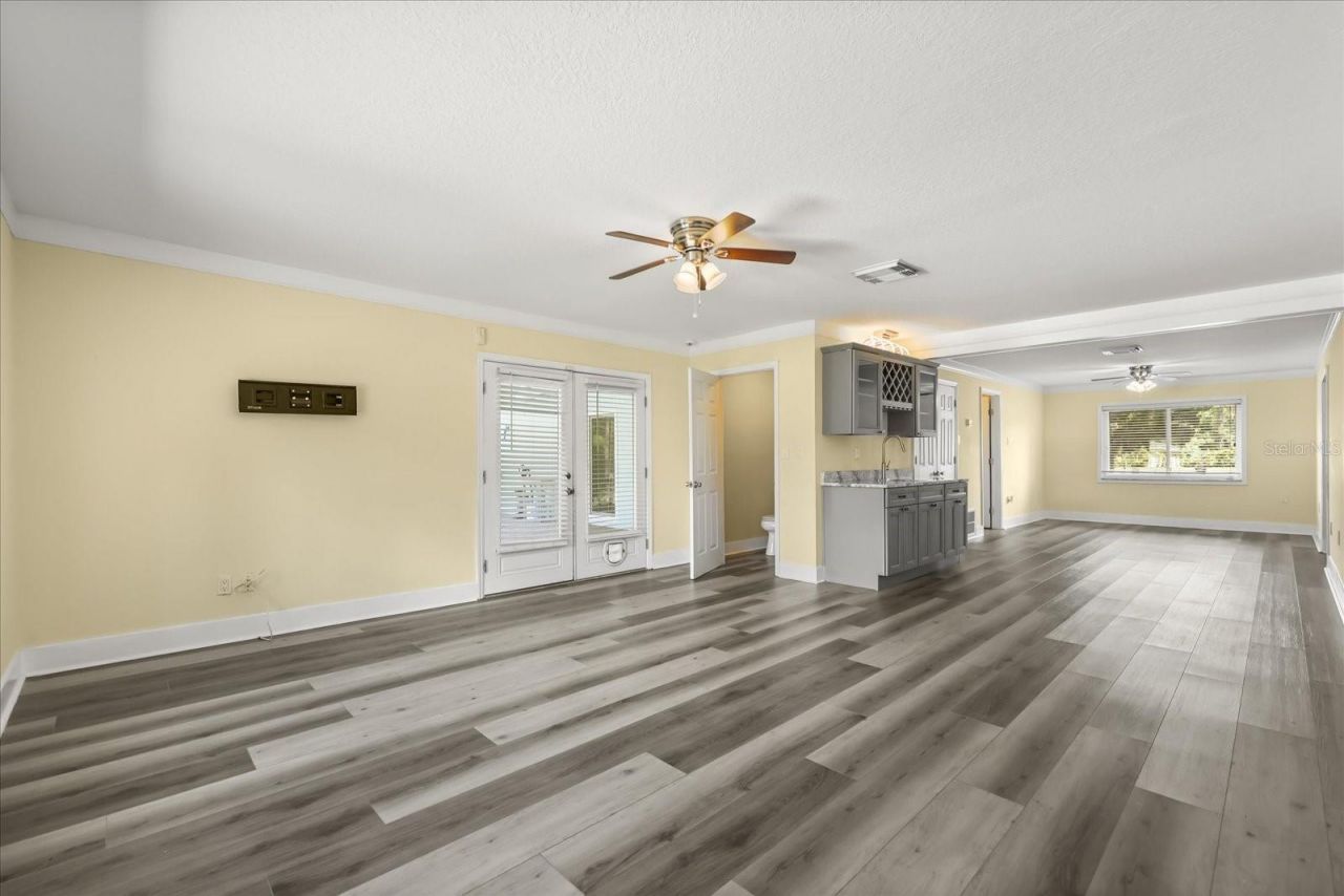 20963 E Colonial Drive , Christmas, FL 32709 Photo