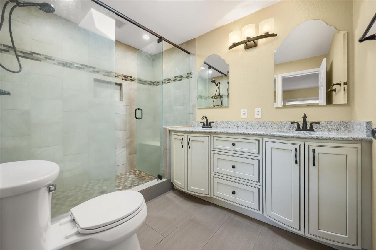 20963 E Colonial Drive , Christmas, FL 32709 Photo