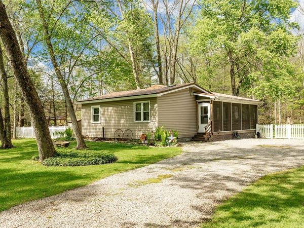 2771 River Drive, Jamestown, PA 16134