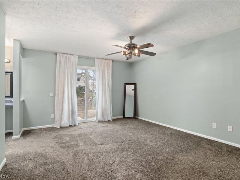 19595 Cross Trail N, Strongsville, OH 44136 Photo 17