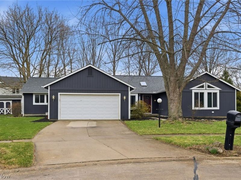 19595 Cross Trail N, Strongsville, OH 44136 Photo 39