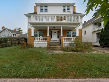 1235 Donald Avenue, Unit Upper Nort, Lakewood, OH 44107