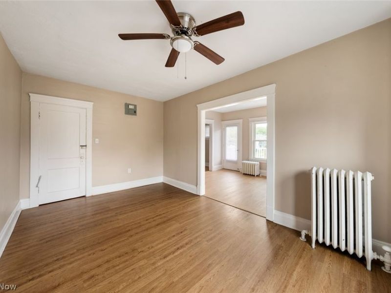 1235 Donald Avenue, Unit Upper Nort, Lakewood, OH 44107 Photo 4
