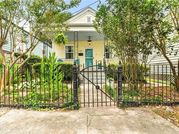 822 CLOUET Street, New Orleans, LA 70117