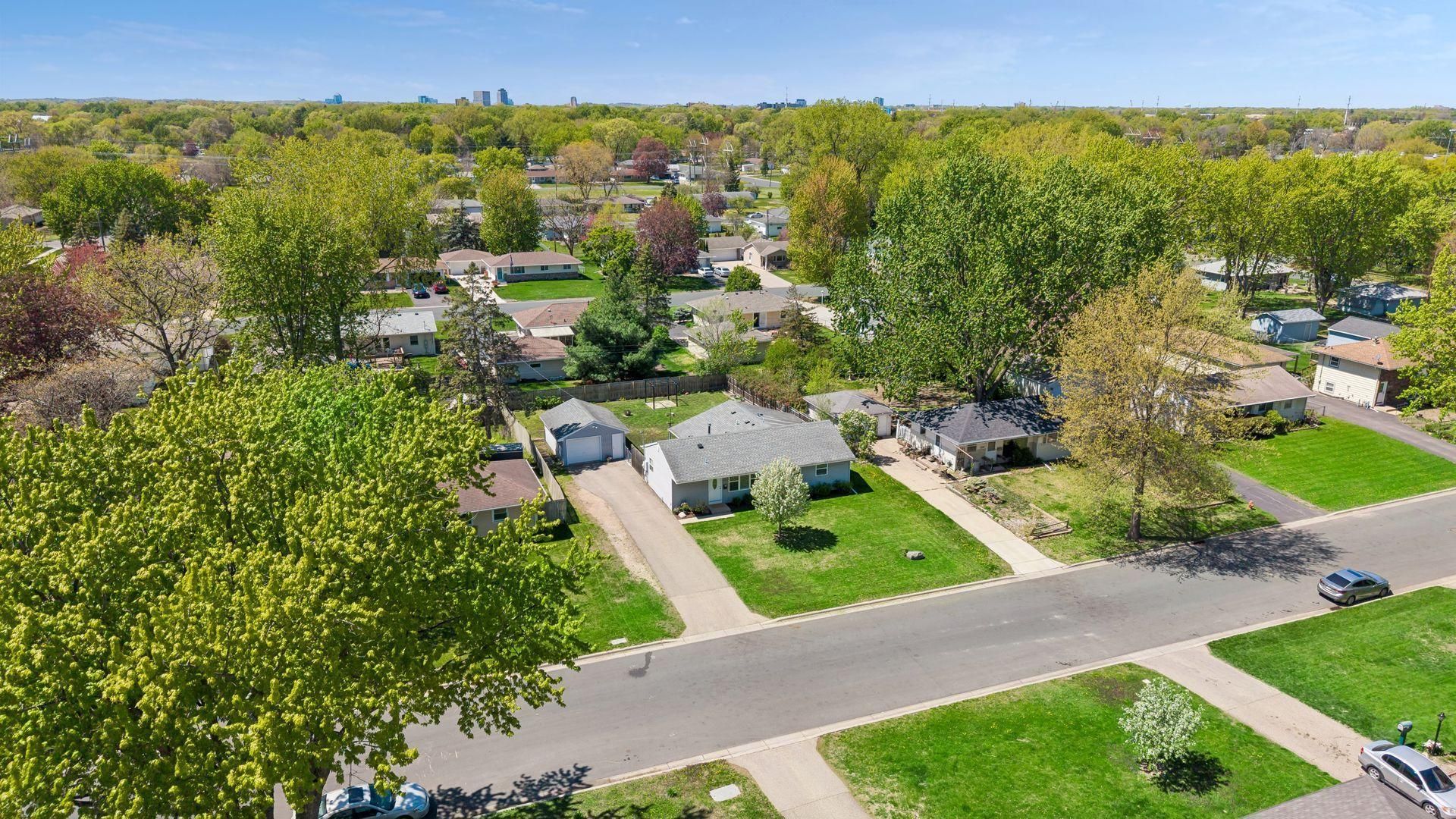 8332 Elliot Avenue S, Bloomington, MN 55420 Main Photo