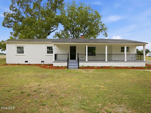 277 Bennetts Bridge Road, Mount Olive, NC 28365
