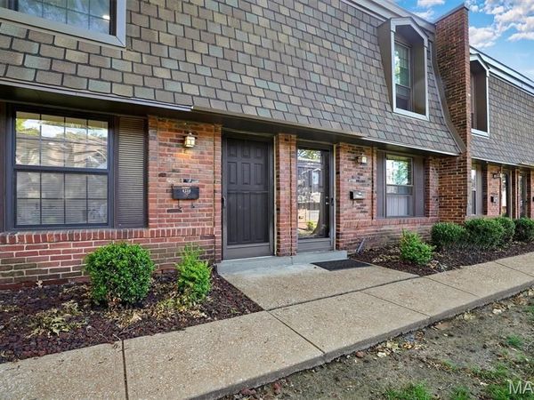 4234 Burnett Walk, Mehlville, MO 63125