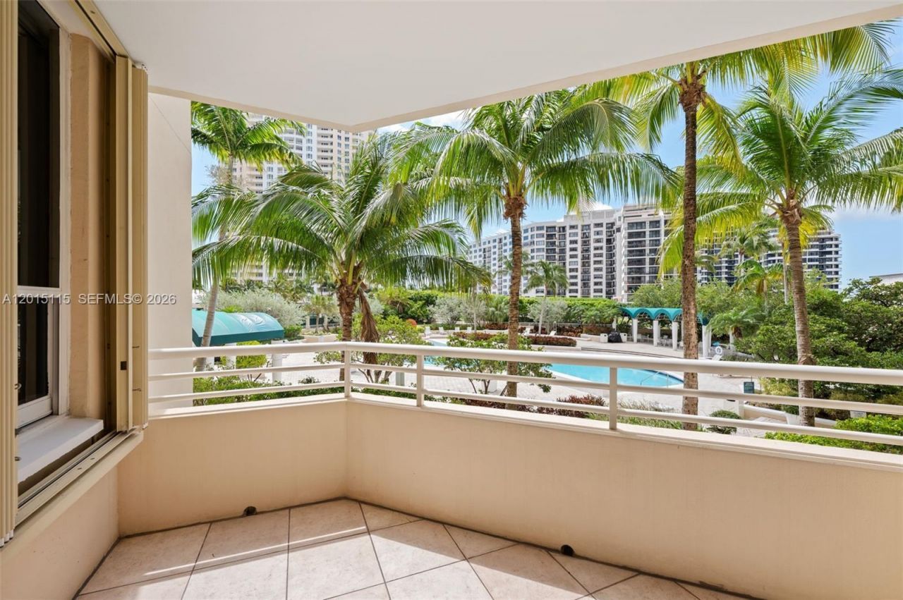 888 Brickell Key Dr, Unit 609, Miami, FL 33131 Photo