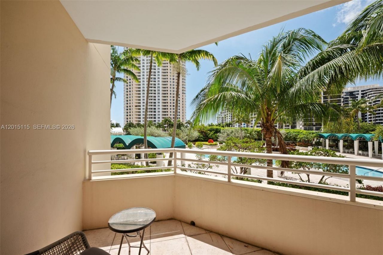 888 Brickell Key Dr, Unit 609, Miami, FL 33131 Photo