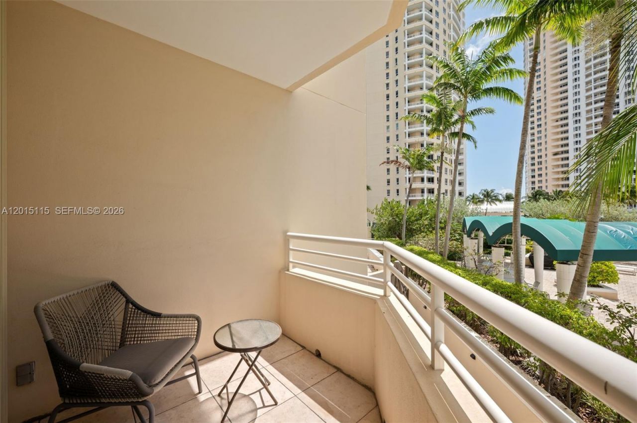 888 Brickell Key Dr, Unit 609, Miami, FL 33131 Photo