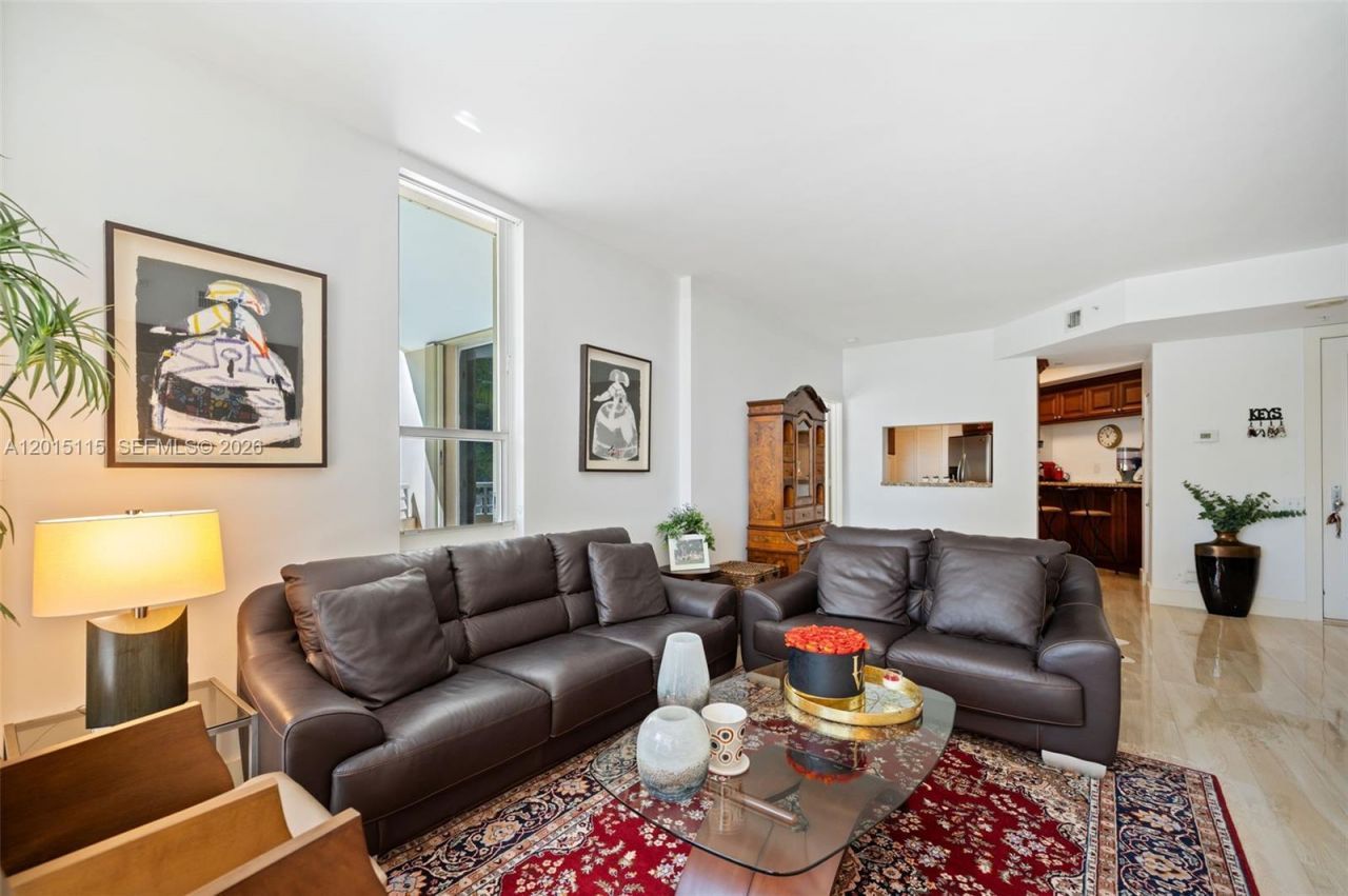 888 Brickell Key Dr, Unit 609, Miami, FL 33131 Photo