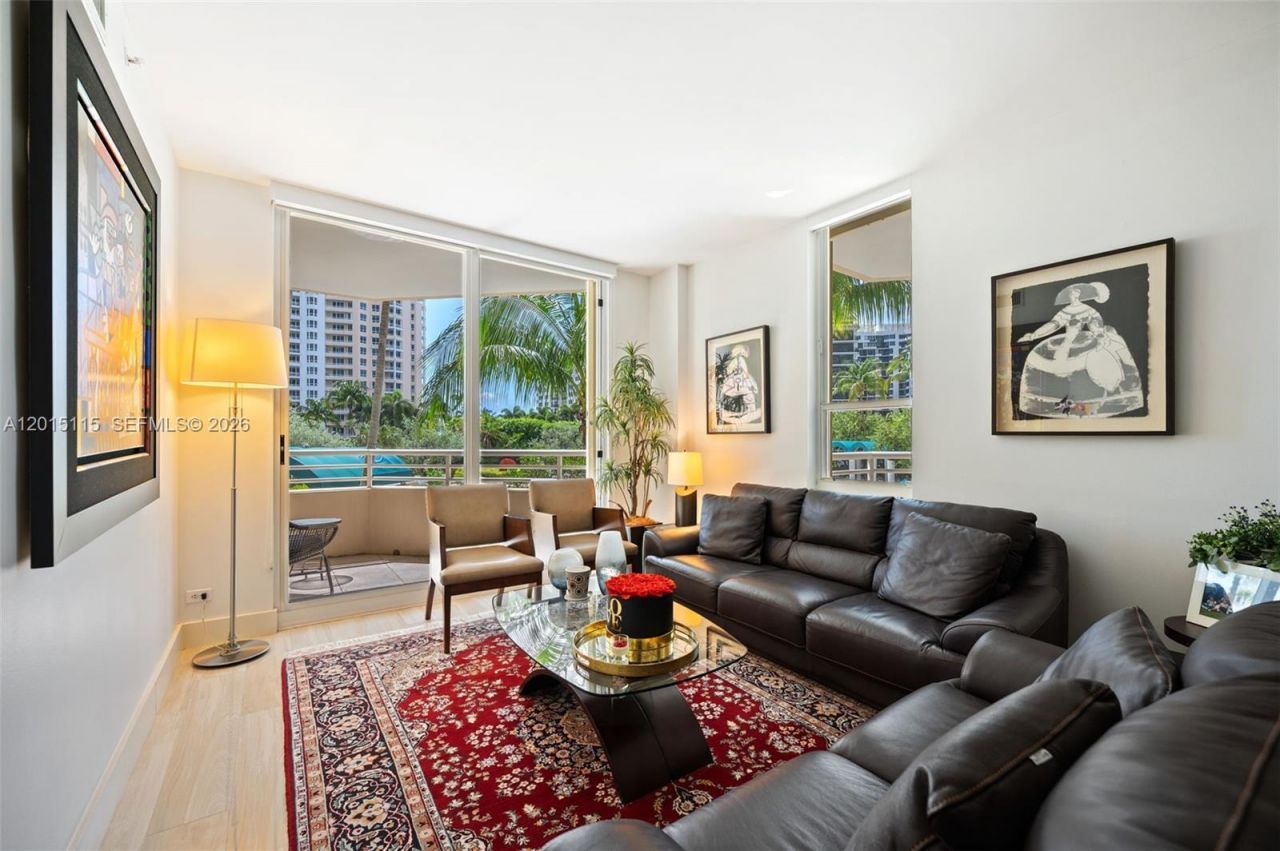 888 Brickell Key Dr , Unit 609, Miami, FL 33131 Photo