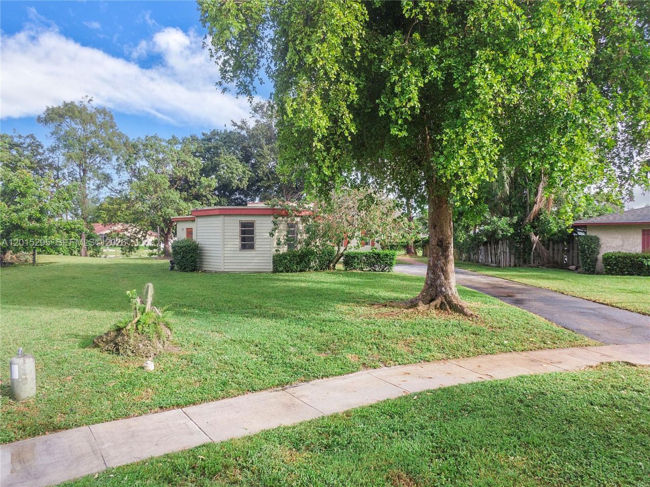 4561 NW 79th Ave, Lauderhill, FL 33351 Photo