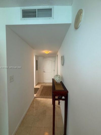 2101 Brickell Ave , Unit 2708, Miami, FL 33129 Photo